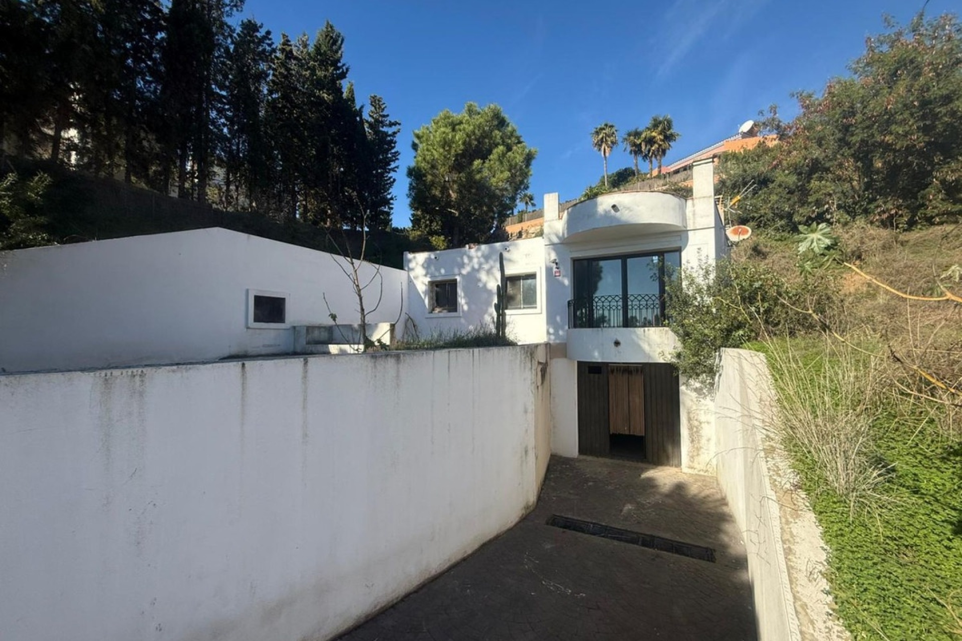 Resale - Villa - Estepona - Estepona Centro