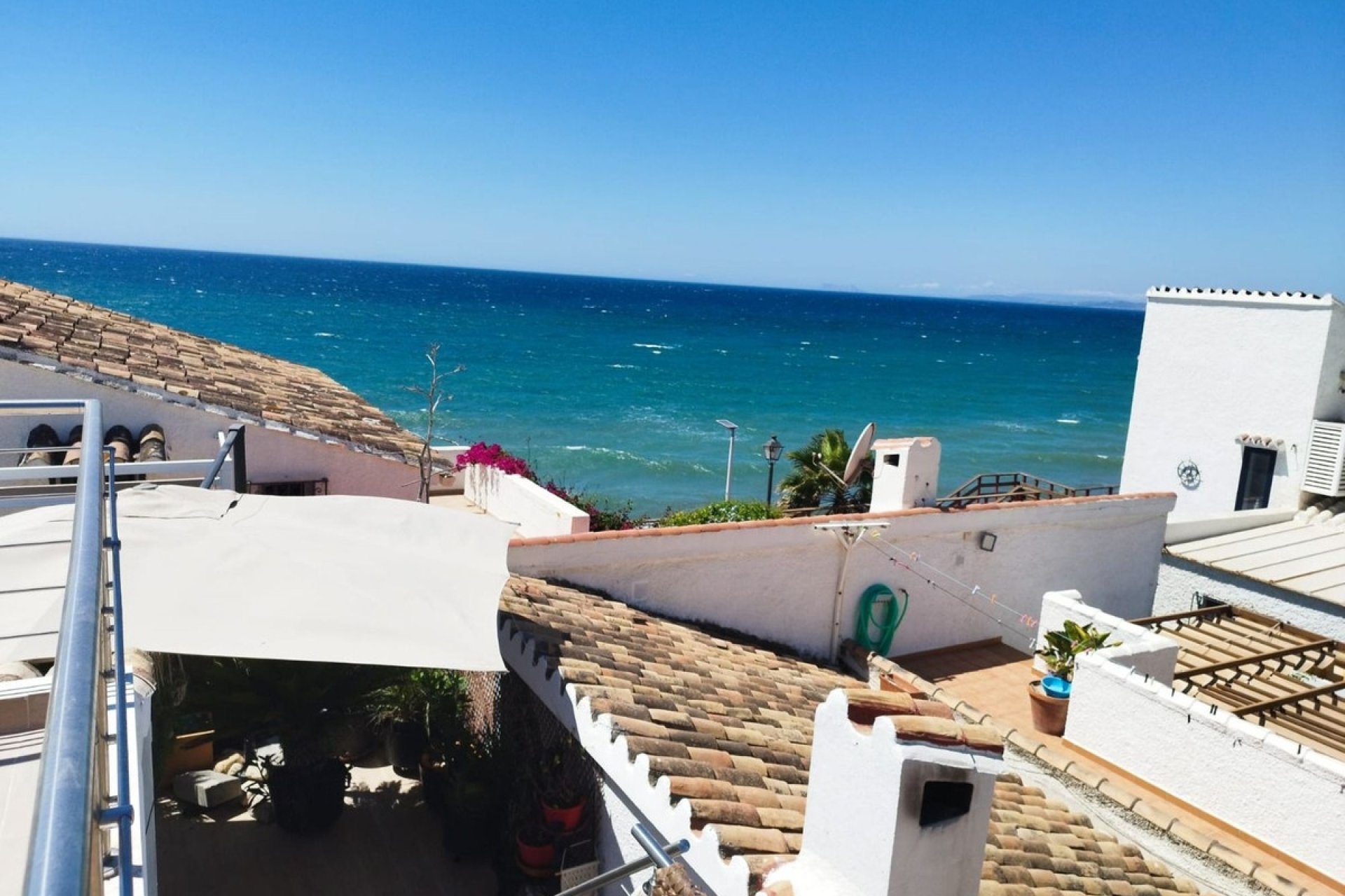 Resale - Villa - Estepona - Estepona Centro
