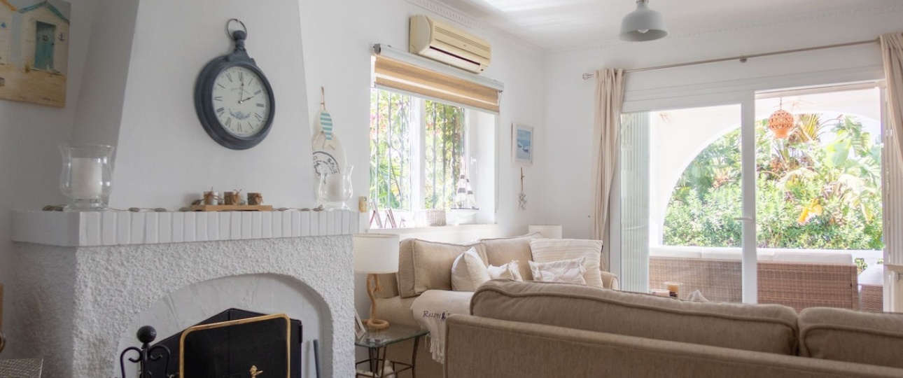 Resale - Villa - Estepona - Estepona Centro