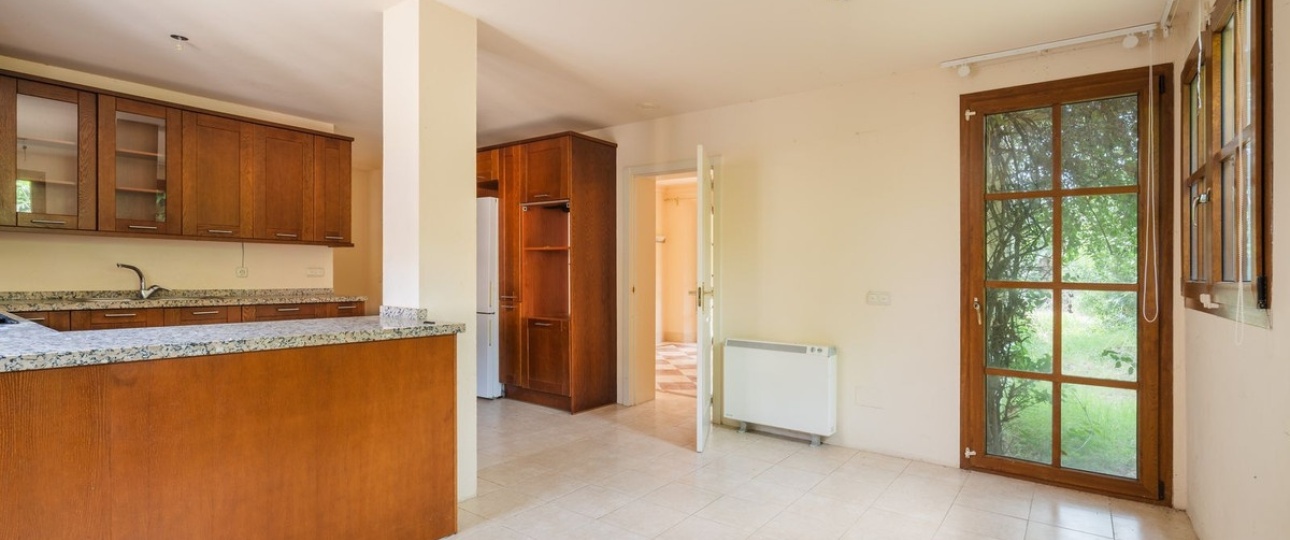 Resale - Villa - Estepona - Estepona Centro