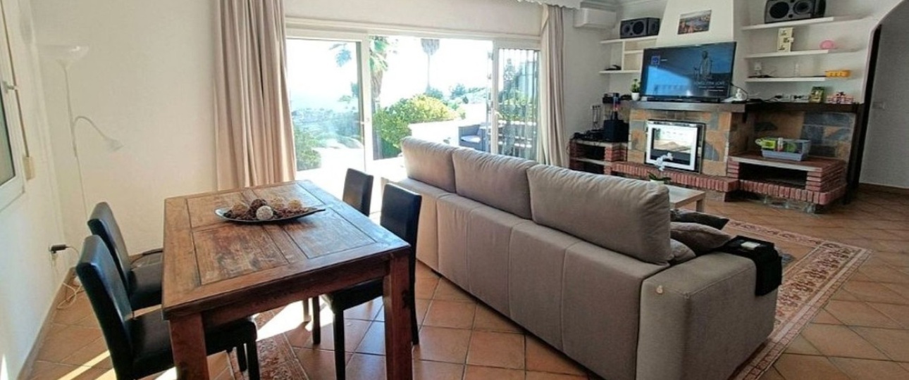 Resale - Villa - Estepona - Estepona Centro