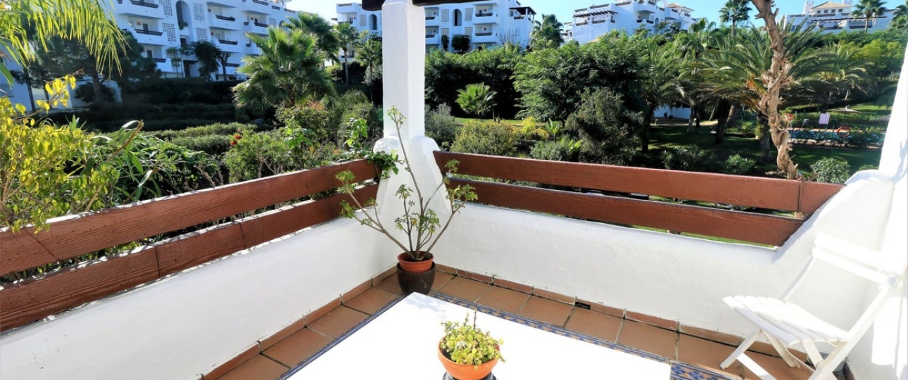 Resale - Villa - Estepona - Estepona Centro
