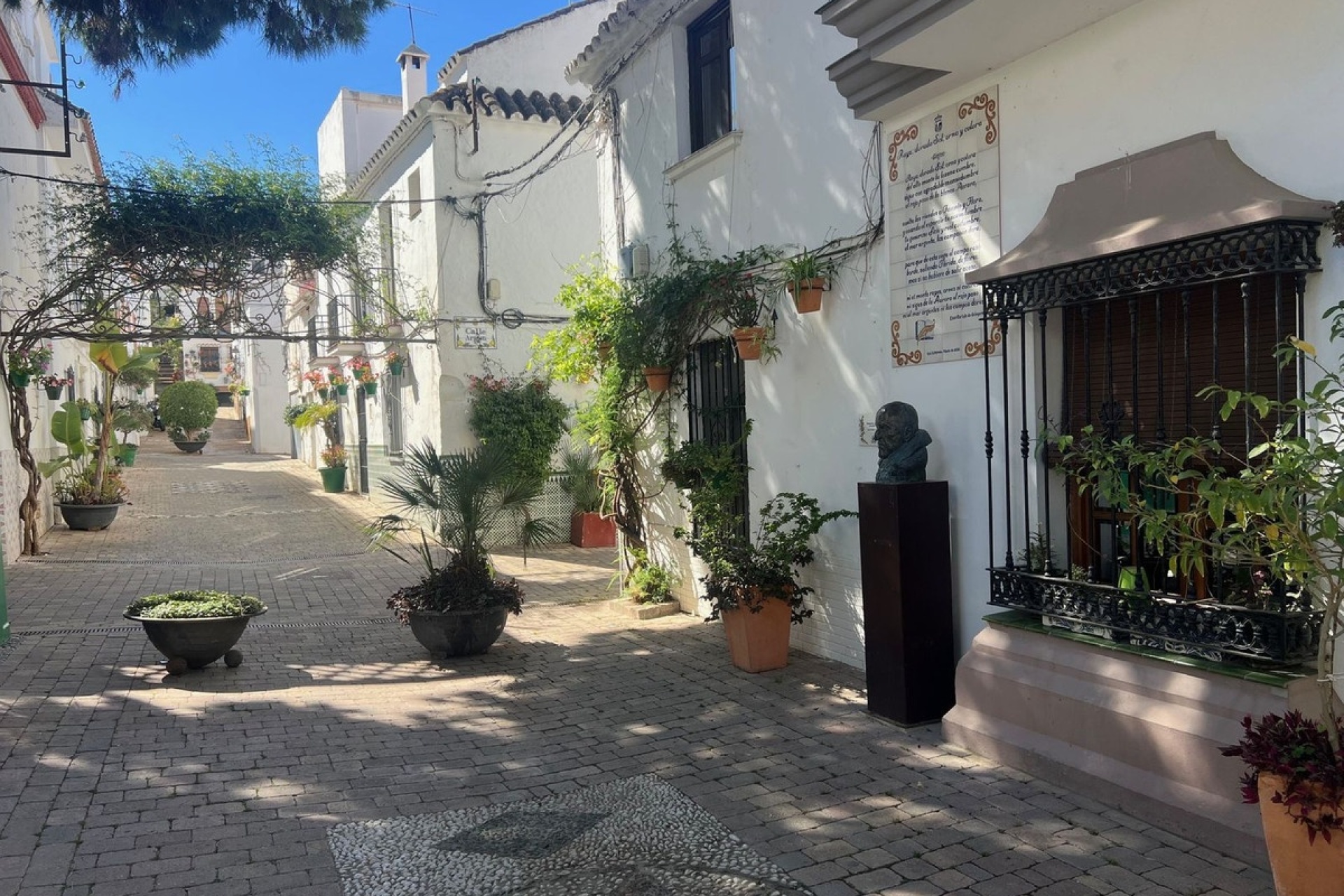 Resale - Villa - Estepona - Estepona Centro