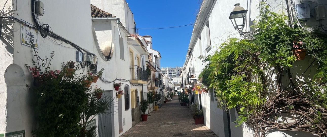 Resale - Villa - Estepona - Estepona Centro