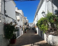 Resale - Villa - Estepona - Estepona Centro