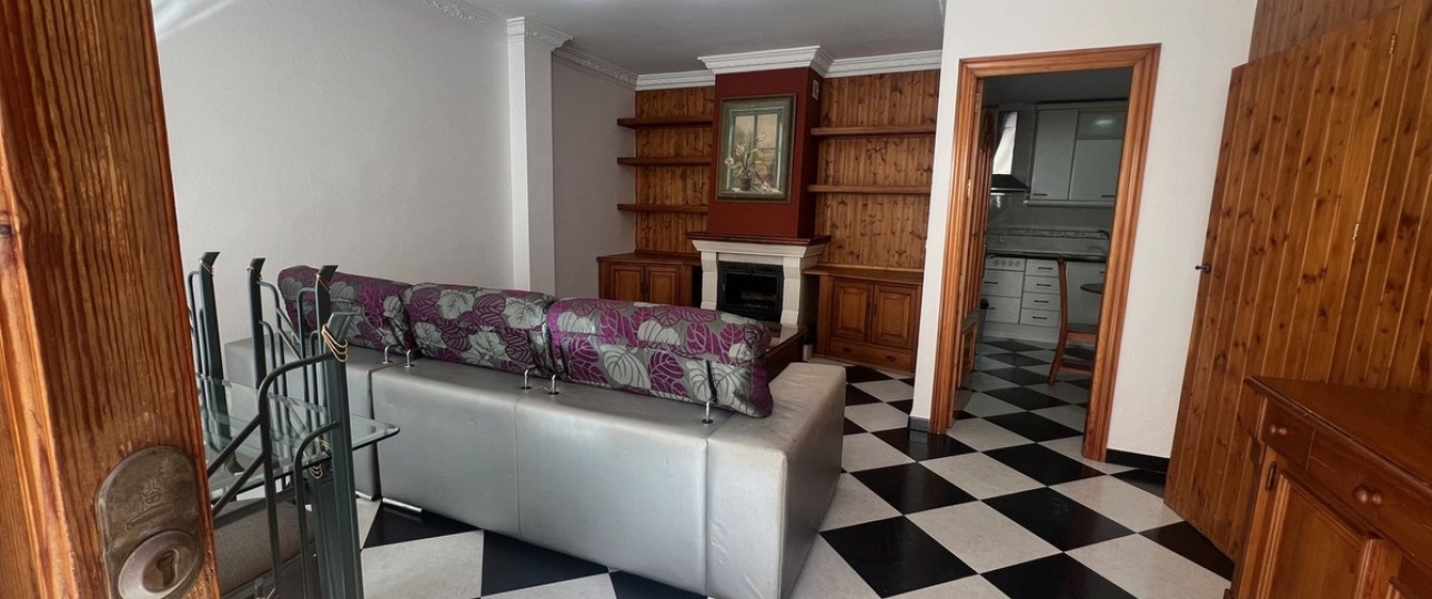 Resale - Villa - Estepona - Estepona Centro