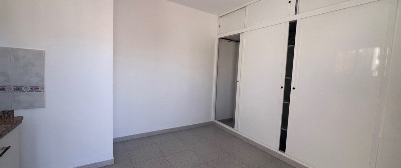 Resale - Villa - Estepona - Estepona Centro