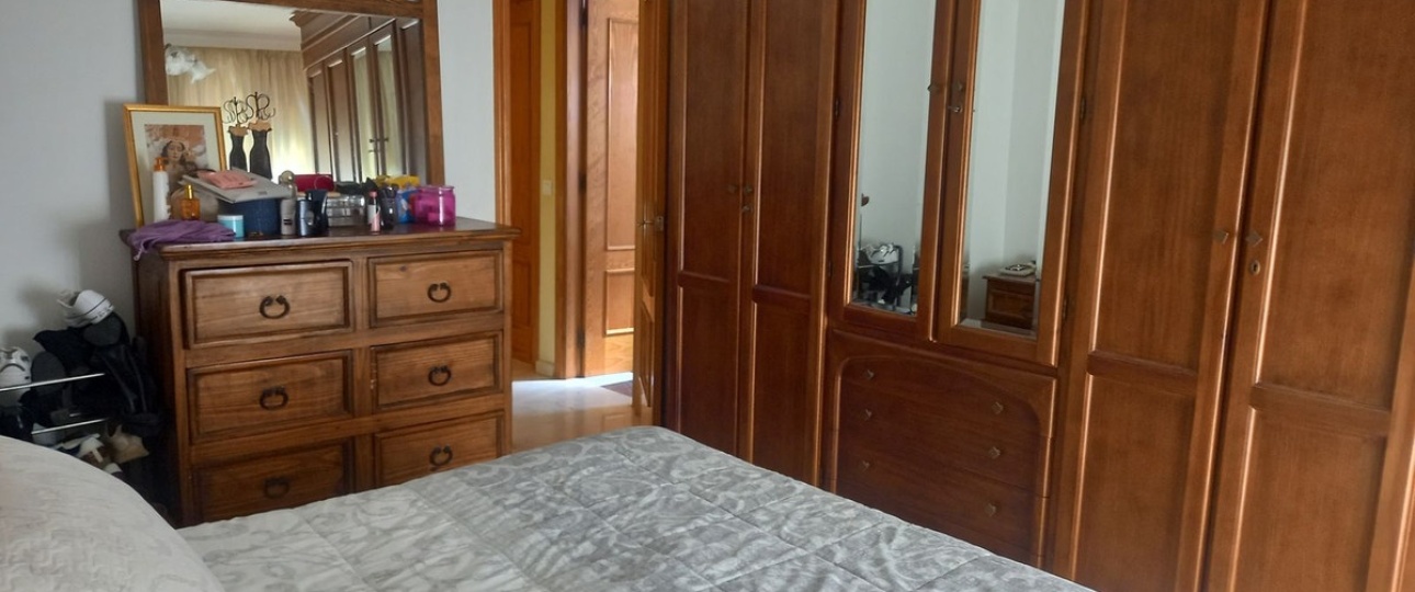 Resale - Villa - Estepona - Estepona Centro