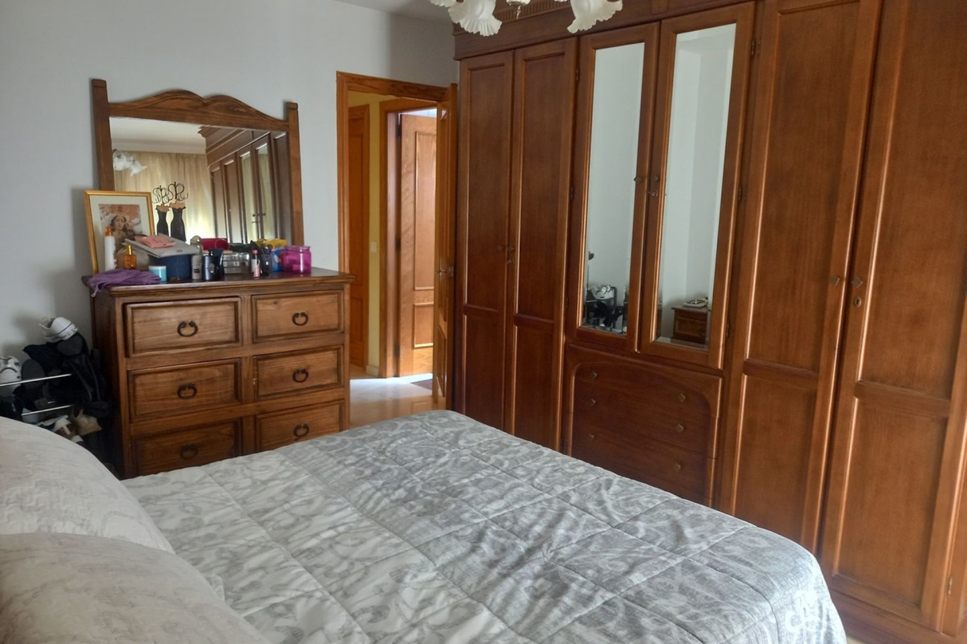 Resale - Villa - Estepona - Estepona Centro