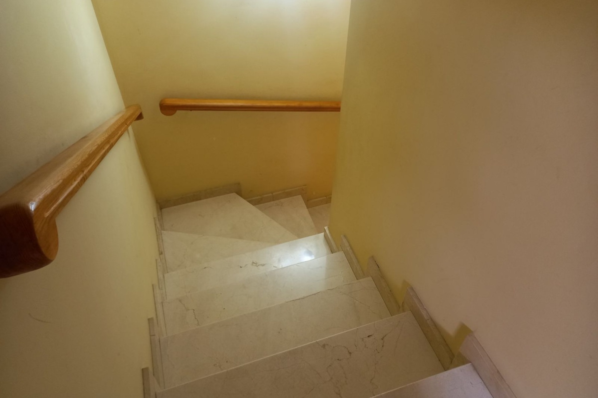 Resale - Villa - Estepona - Estepona Centro