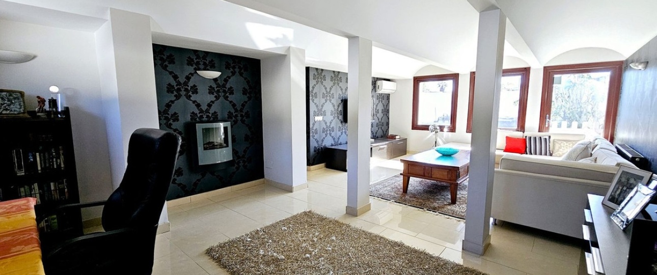 Resale - Villa - Estepona - Estepona Centro