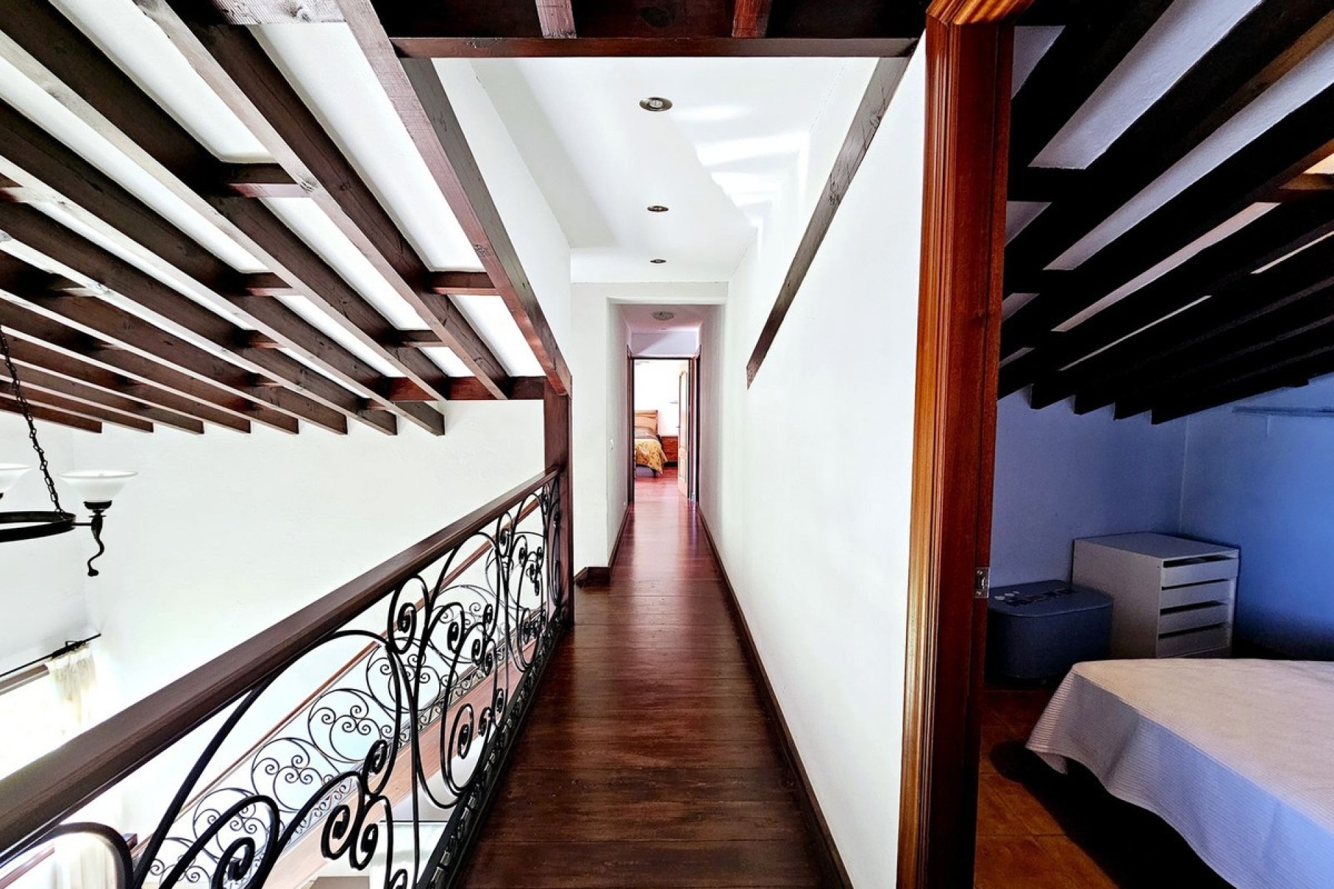 Resale - Villa - Estepona - Estepona Centro