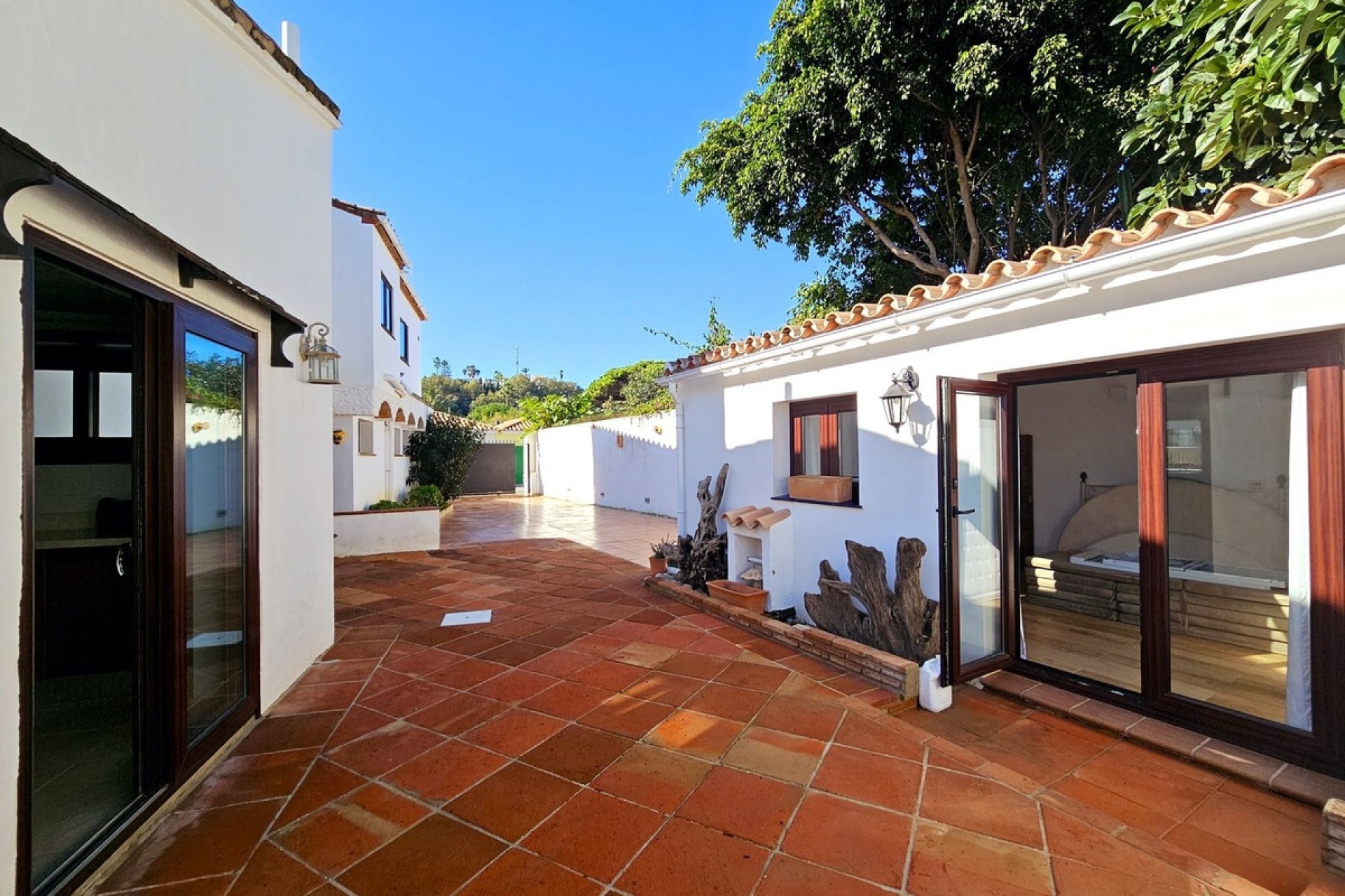 Resale - Villa - Estepona - Estepona Centro
