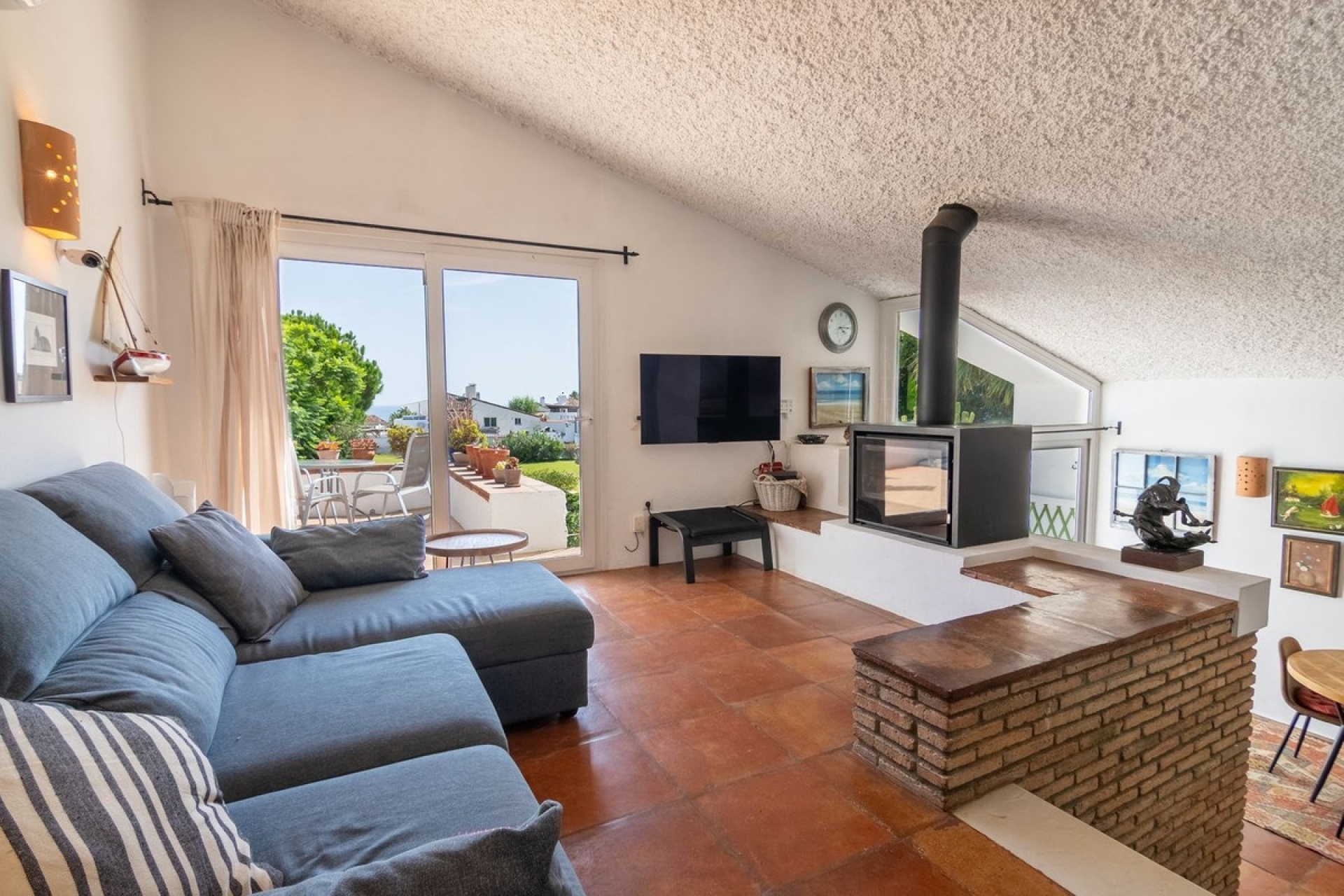 Resale - Villa - Estepona - Estepona Centro
