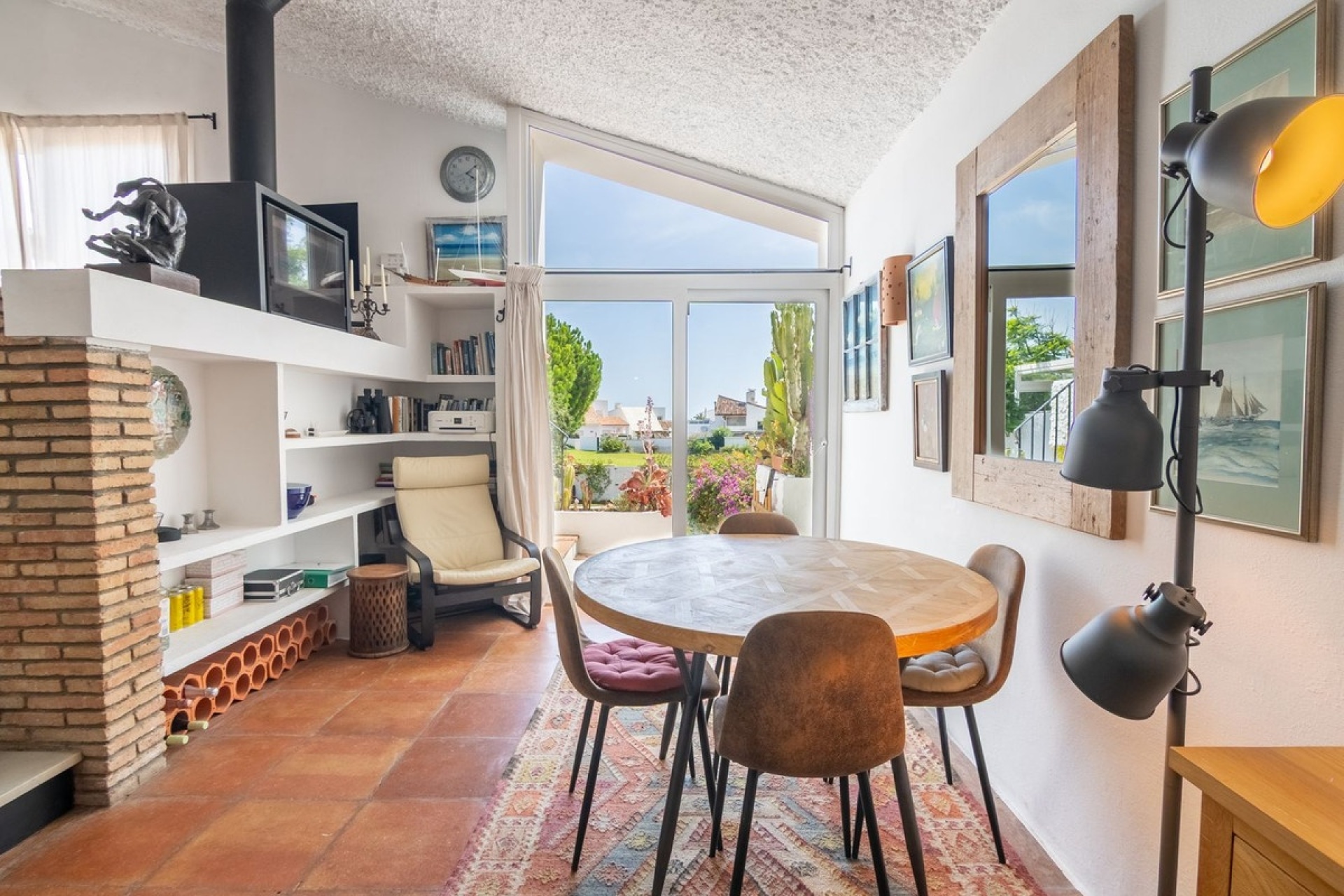 Resale - Villa - Estepona - Estepona Centro