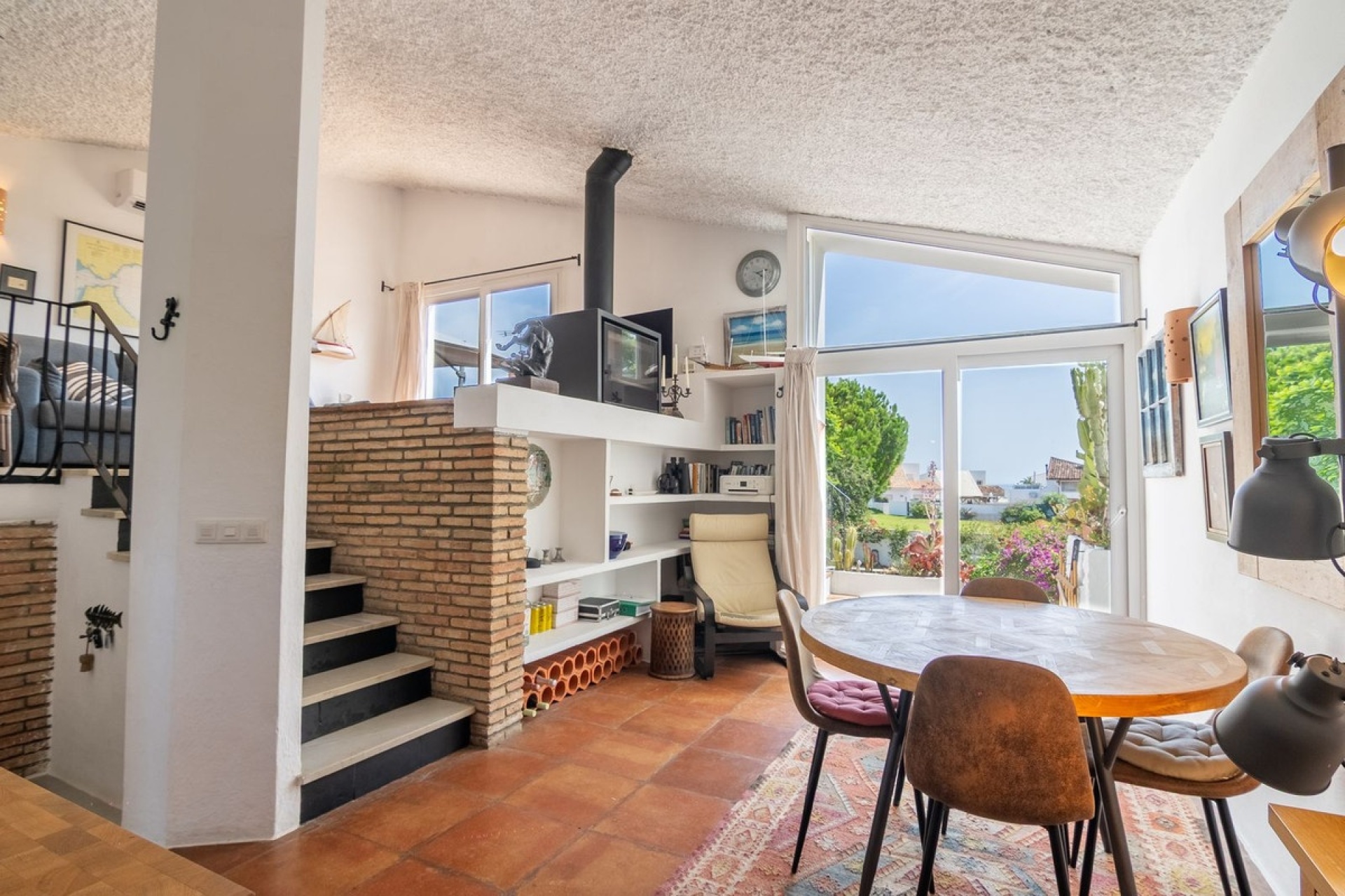 Resale - Villa - Estepona - Estepona Centro