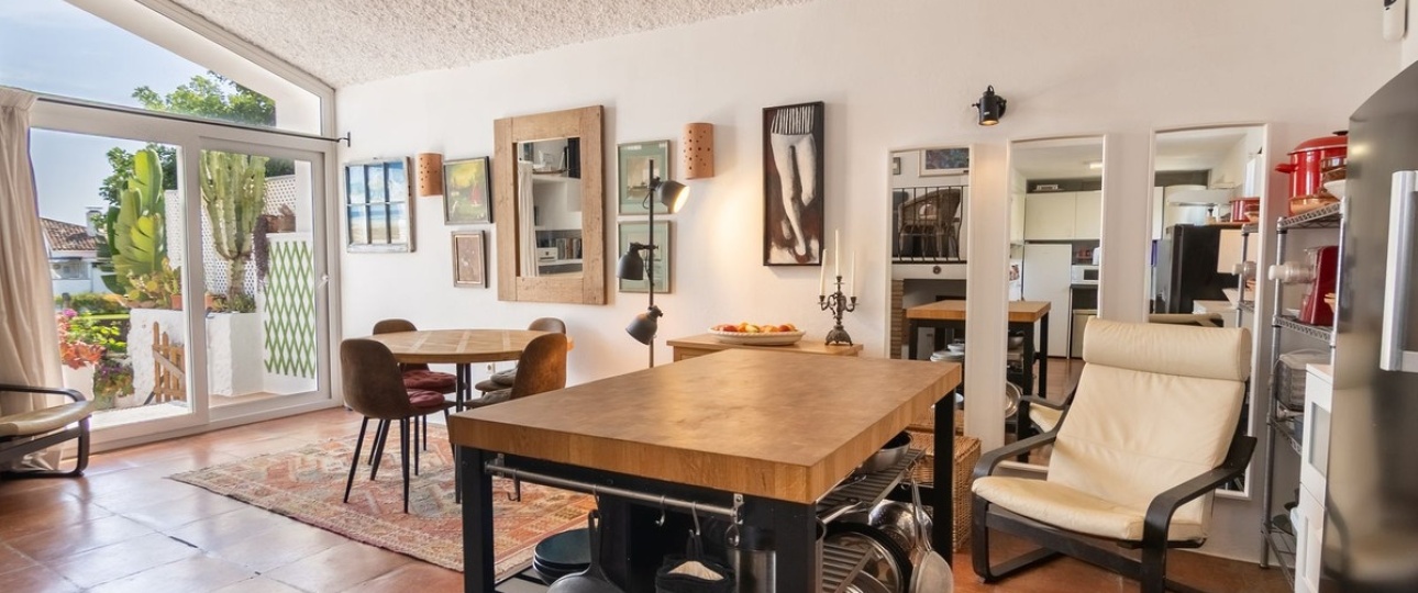 Resale - Villa - Estepona - Estepona Centro