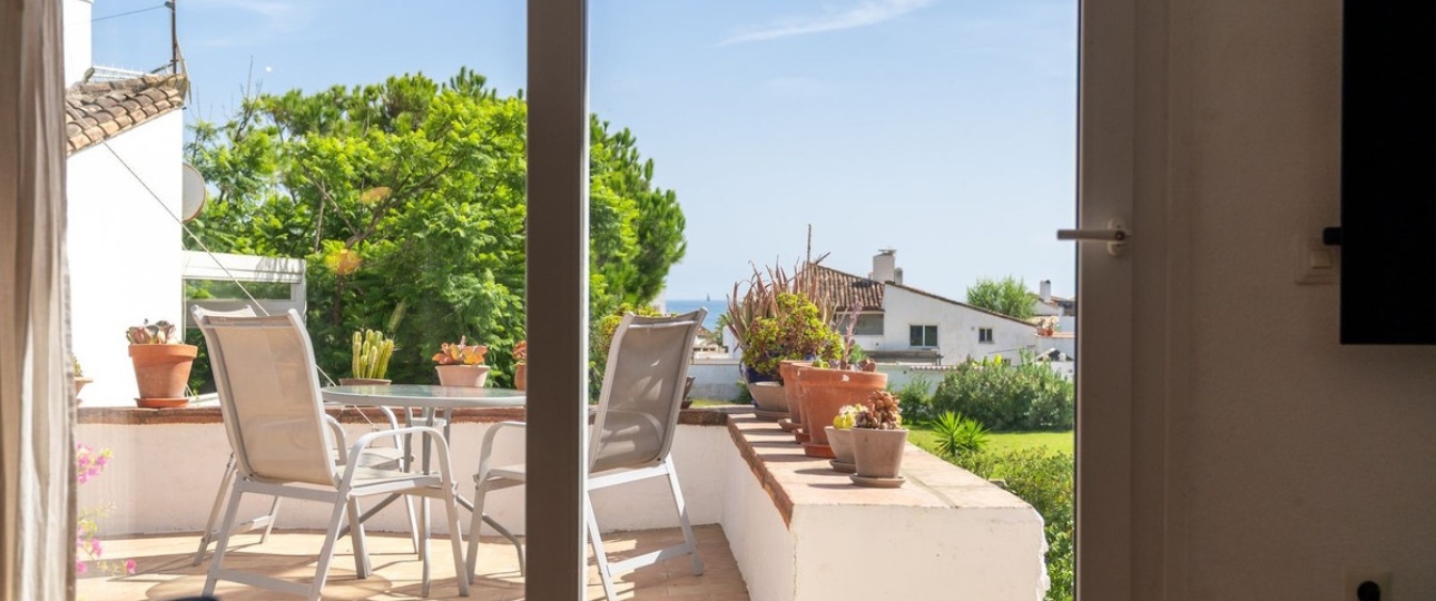 Resale - Villa - Estepona - Estepona Centro