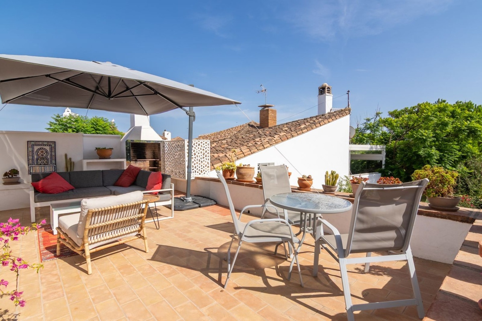 Resale - Villa - Estepona - Estepona Centro