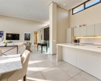 Resale - Villa - Estepona - Estepona Centro
