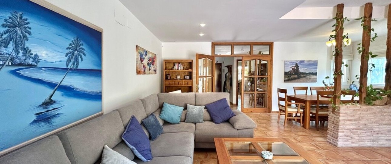 Resale - Villa - Estepona - Estepona Centro