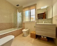 Resale - Villa - Estepona - Estepona Centro