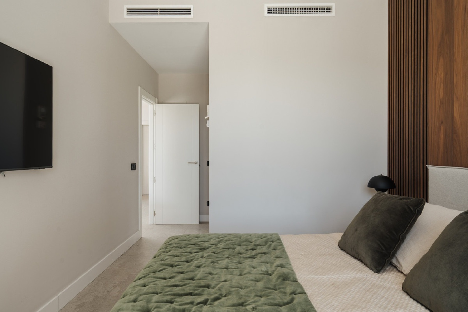 Resale - Villa - Estepona - Estepona Centro