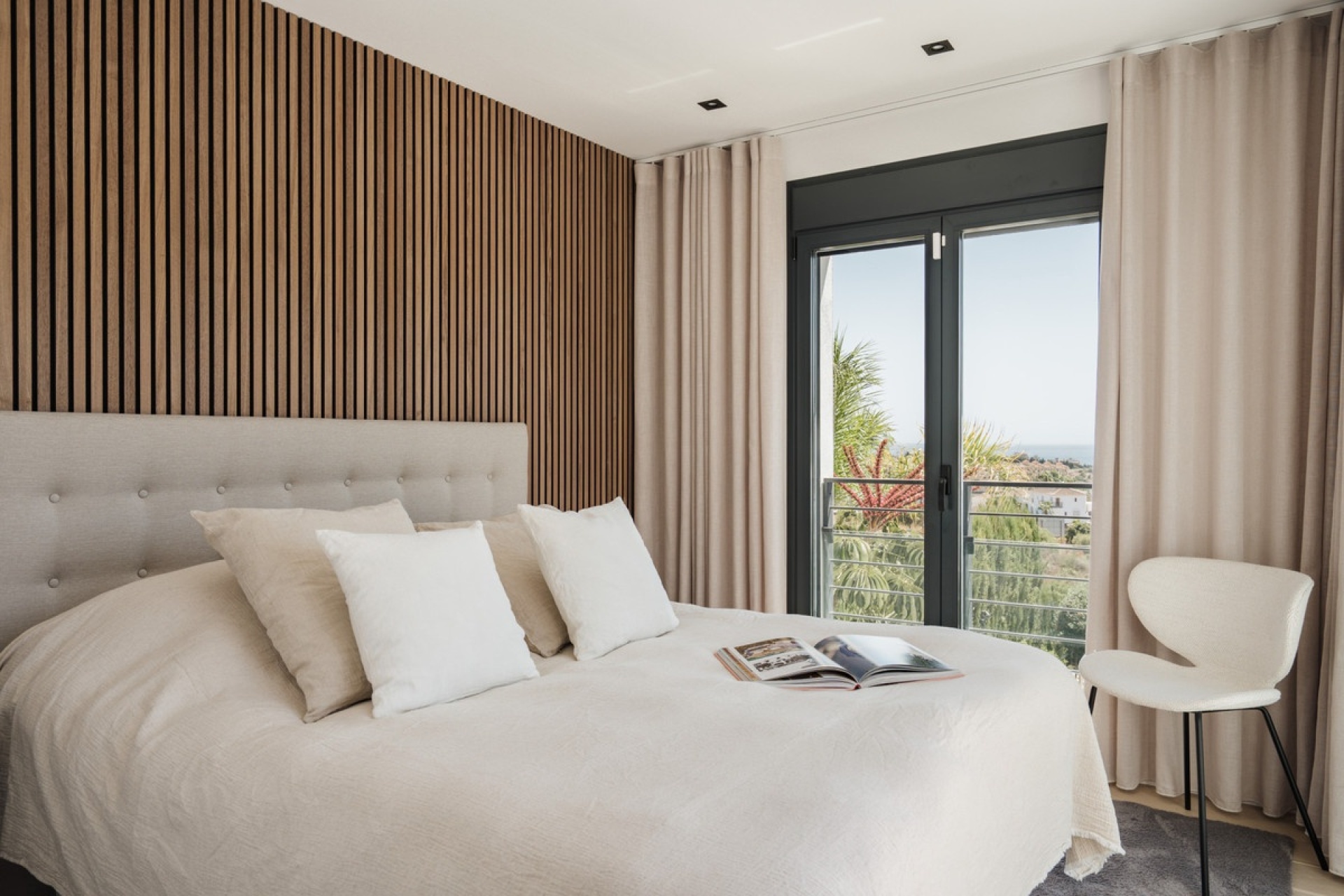 Resale - Villa - Estepona - Estepona Centro