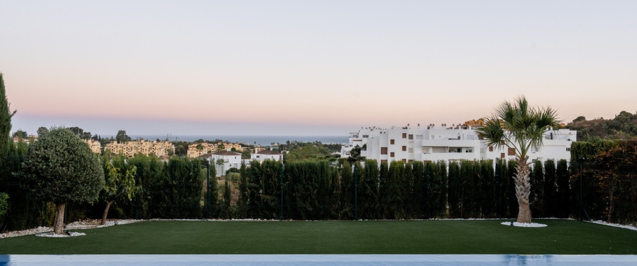 Resale - Villa - Estepona - Estepona Centro