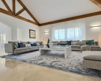 Resale - Villa - Estepona - Estepona Centro