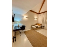Resale - Villa - Estepona - Estepona Centro
