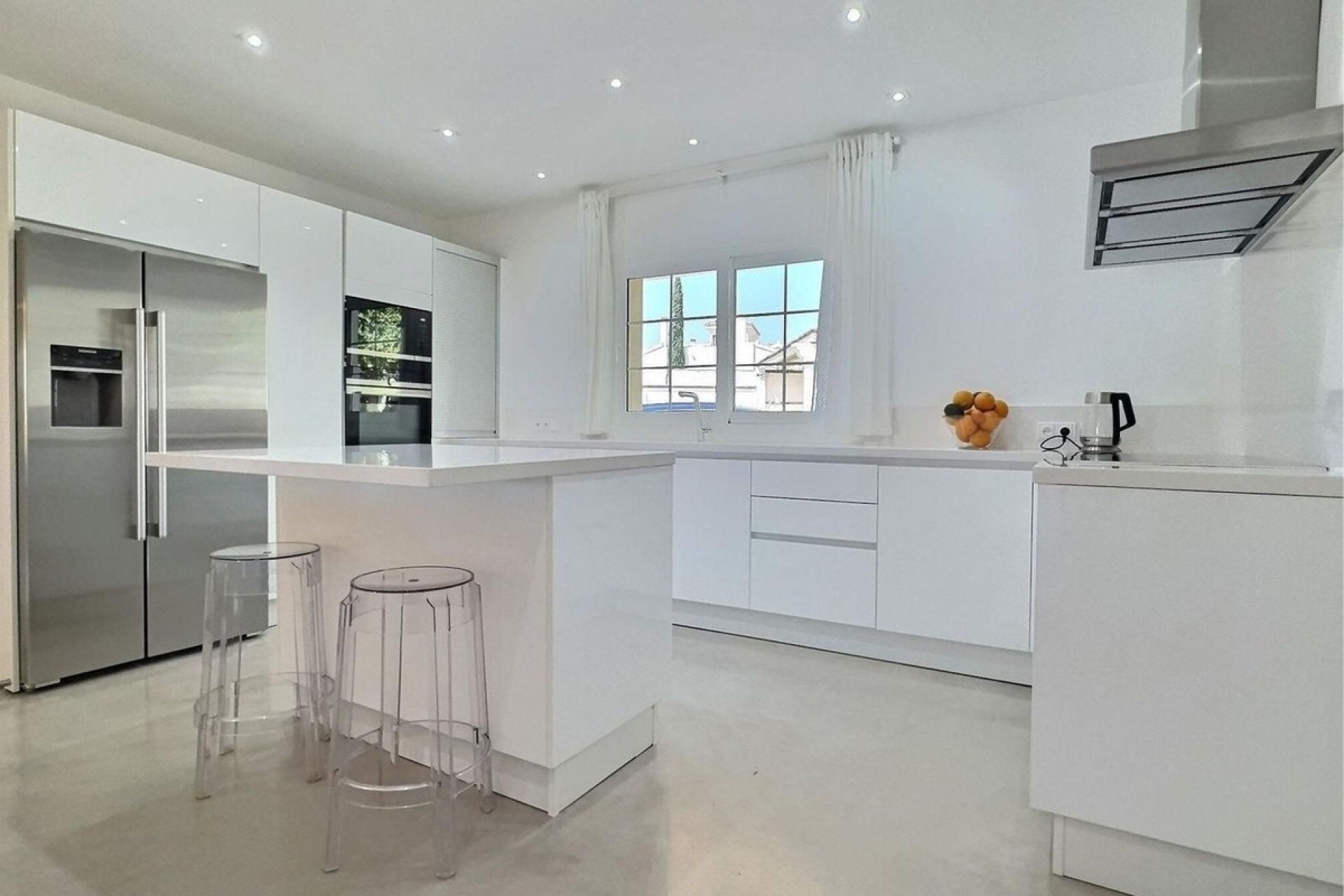 Resale - Villa - Estepona - Estepona Centro