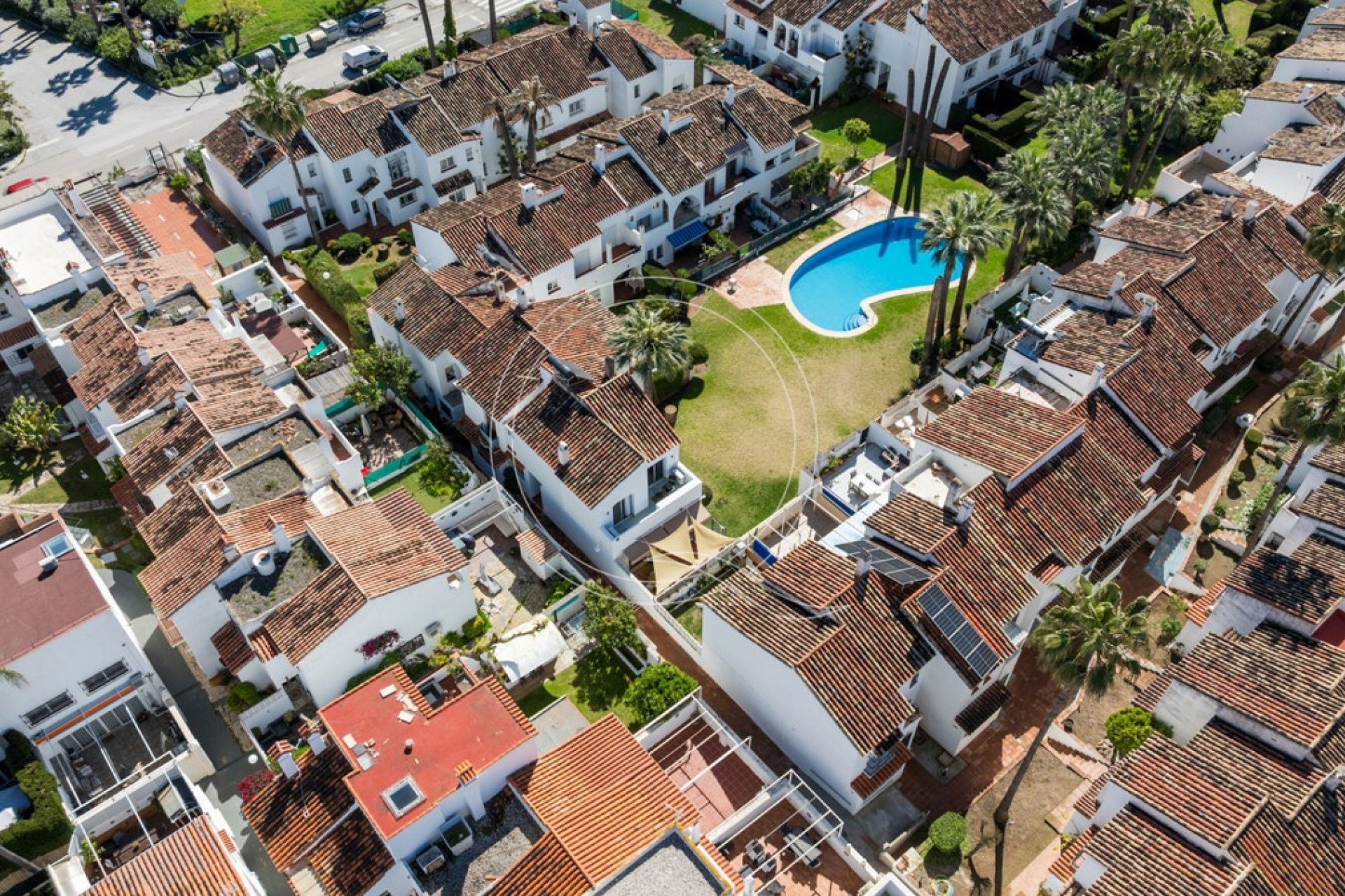 Resale - Villa - Estepona - Estepona Centro