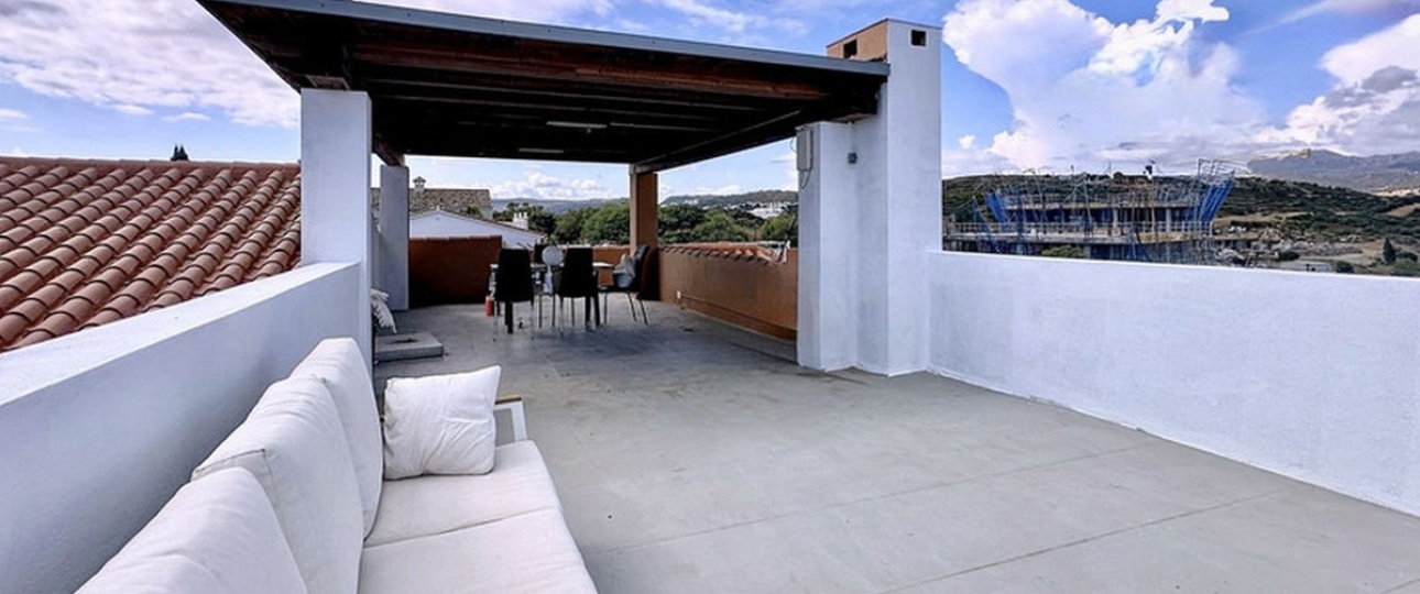 Resale - Villa - Estepona - Estepona Centro