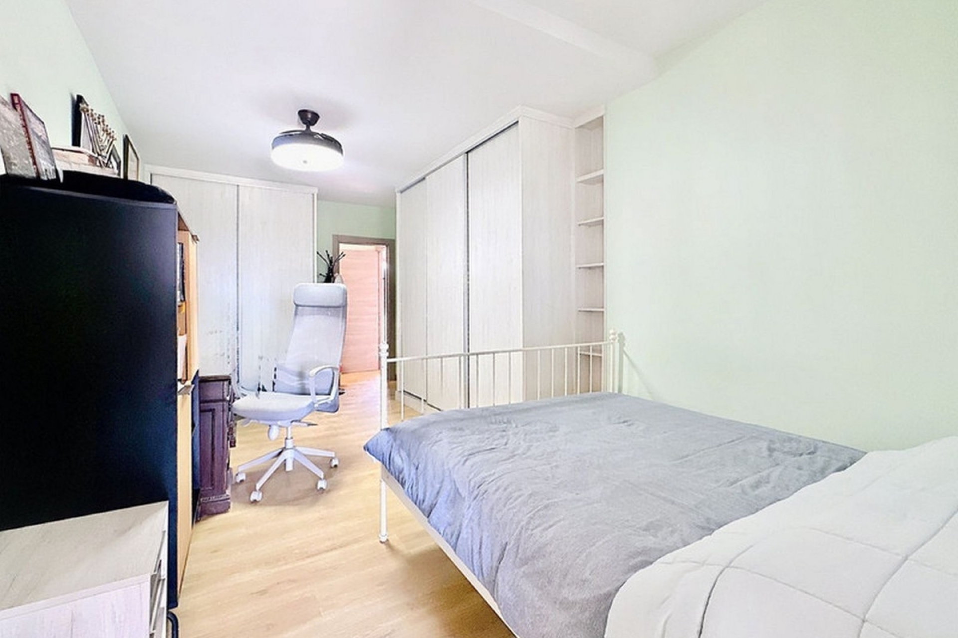Resale - Villa - Estepona - Estepona Centro