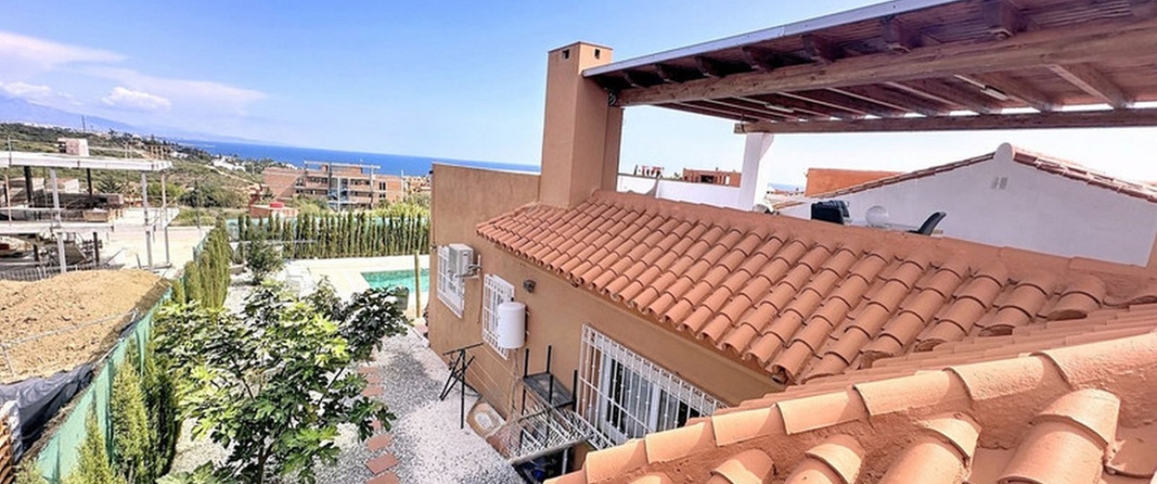 Resale - Villa - Estepona - Estepona Centro