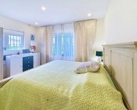 Resale - Villa - Estepona - Estepona Centro