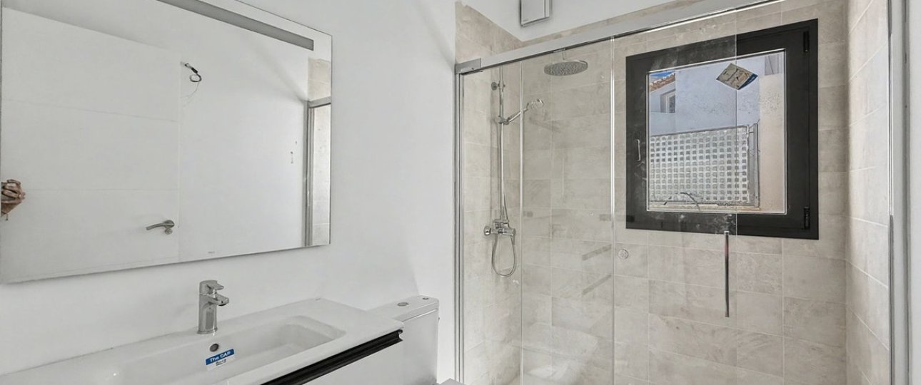 Resale - Villa - Estepona - Estepona Centro
