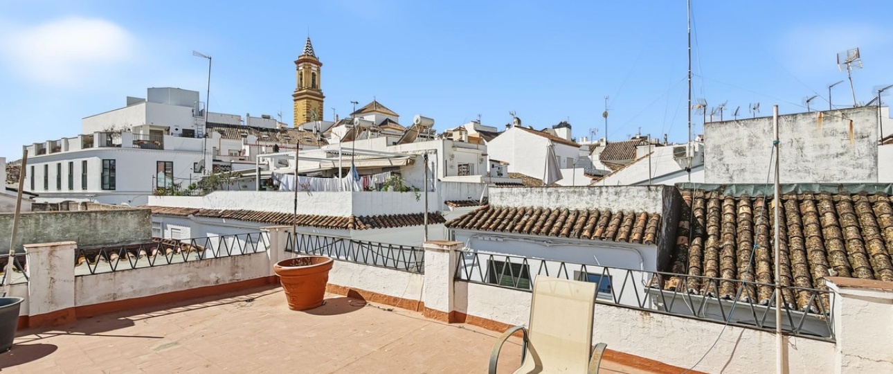 Resale - Villa - Estepona - Estepona Centro