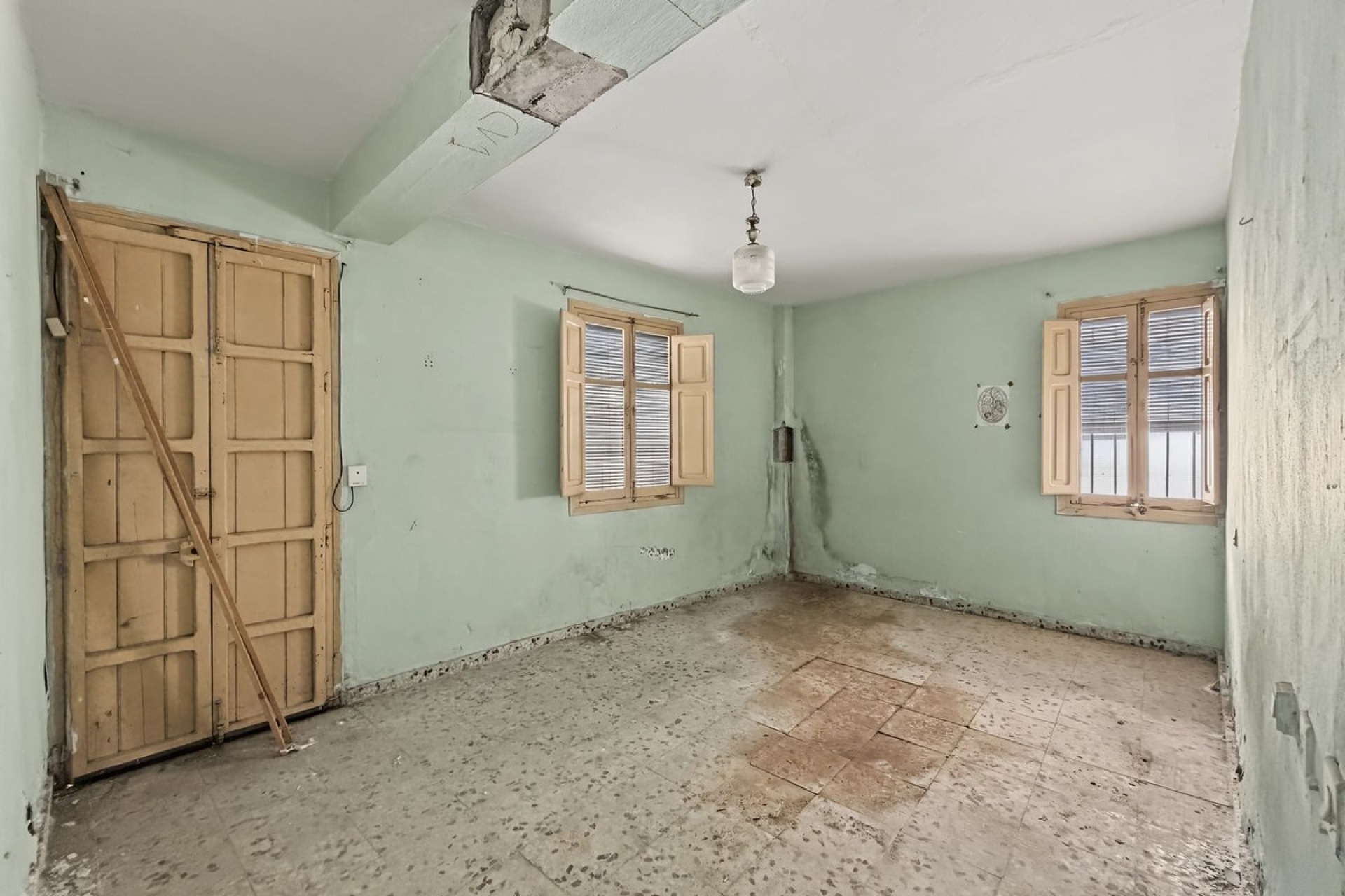 Resale - Villa - Estepona - Estepona Centro