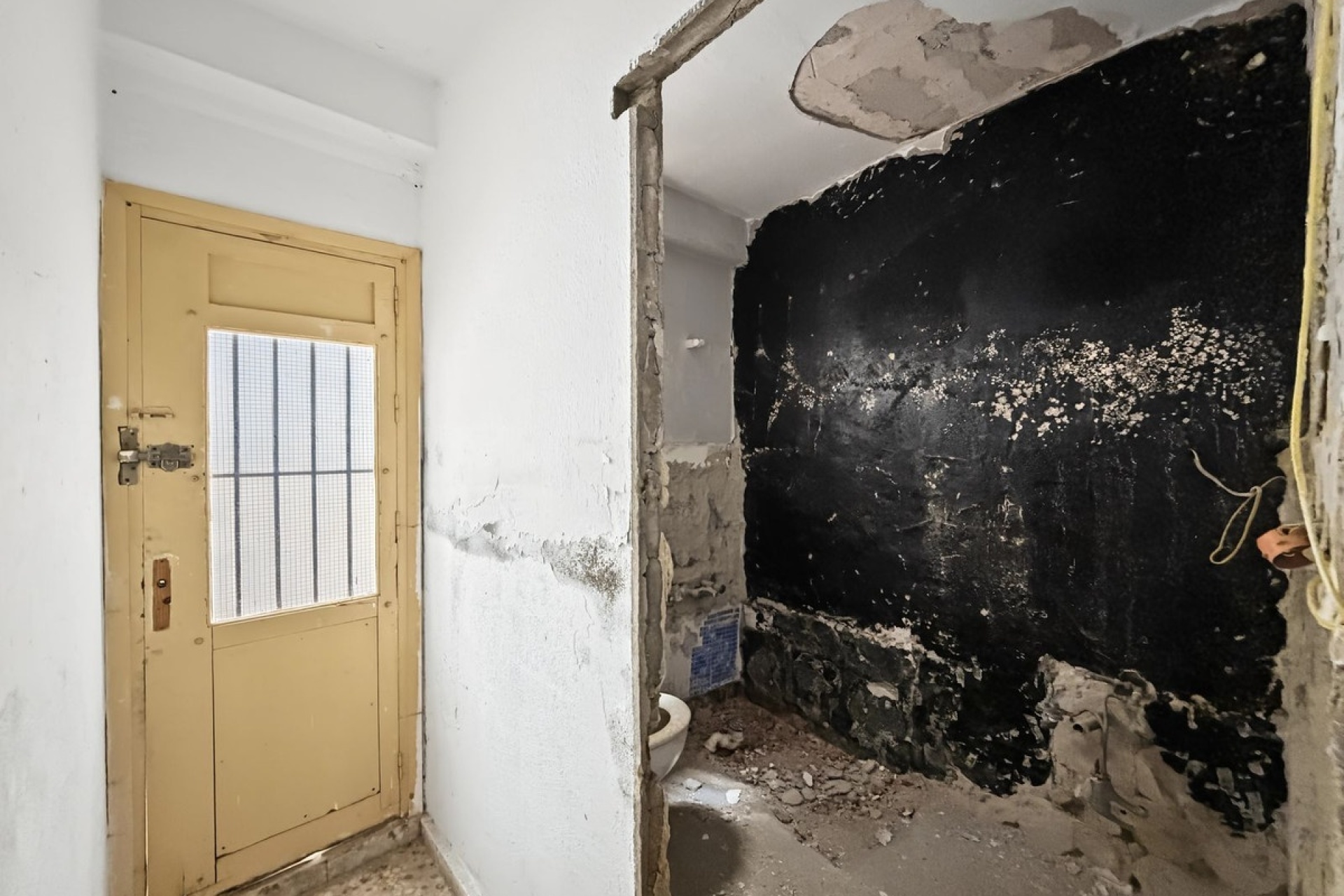Resale - Villa - Estepona - Estepona Centro