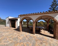 Resale - Villa - Estepona - Estepona Centro