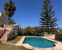 Resale - Villa - Estepona - Estepona Centro