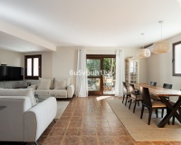 Resale - Villa - Estepona - Estepona Centro