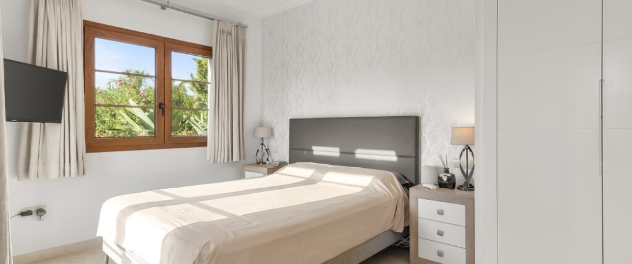 Resale - Villa - Estepona - Estepona Centro