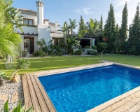 Resale - Villa - Estepona - Estepona Centro