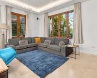 Resale - Villa - Estepona - Estepona Centro
