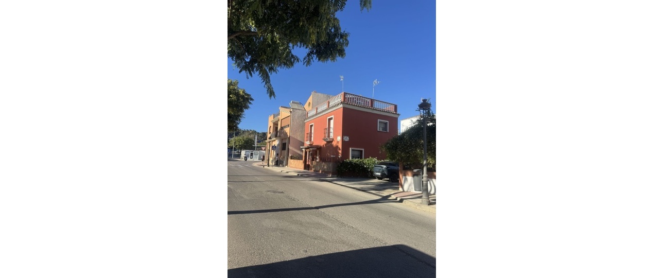 Resale - Villa - Estepona - Estepona Centro