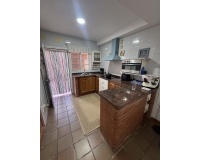Resale - Villa - Estepona - Estepona Centro