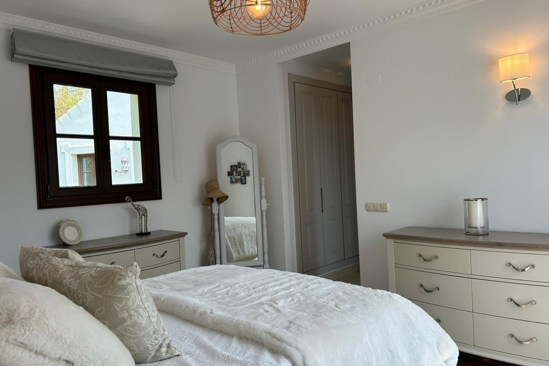 Resale - Villa - Estepona - Estepona Centro